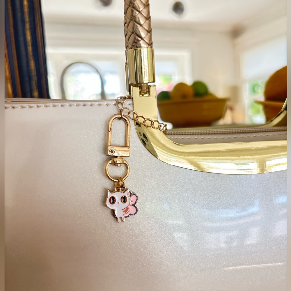 Cat and Paw Bag Charm Keychain - Picture 5 of 9
